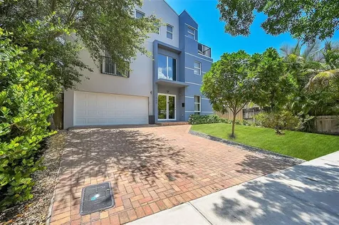640 NE 17th Way Fort Lauderdale FL 33304