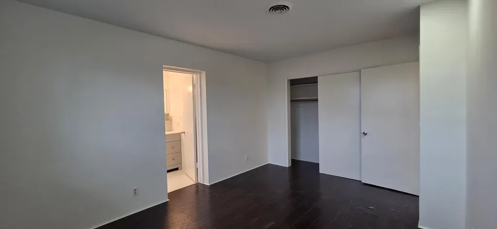 1951 NE 56th Street Fort Lauderdale FL 33308