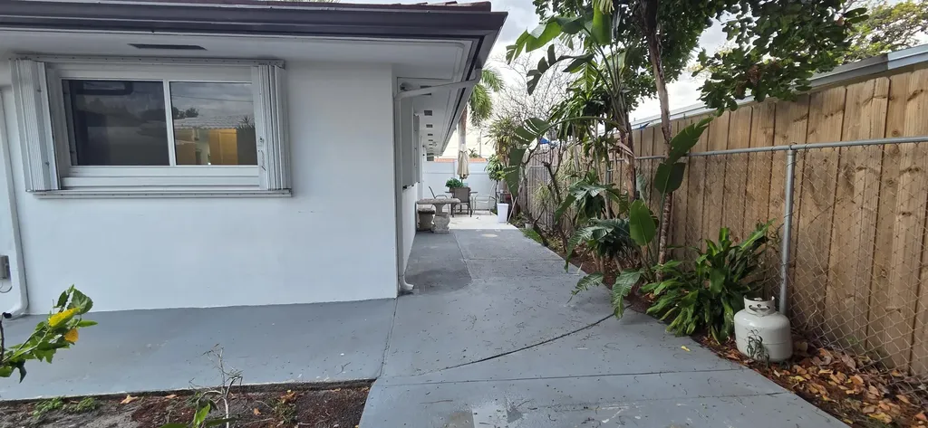1951 NE 56th Street Fort Lauderdale FL 33308