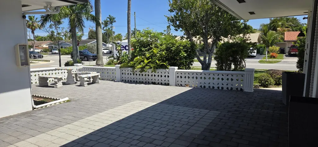 1951 NE 56th Street Fort Lauderdale FL 33308