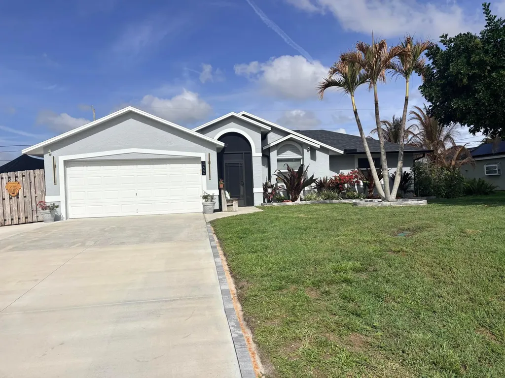 462 SE Cork Road Port St Lucie FL 34984
