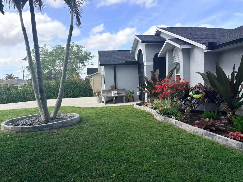 462 SE Cork Road Port St Lucie FL 34984