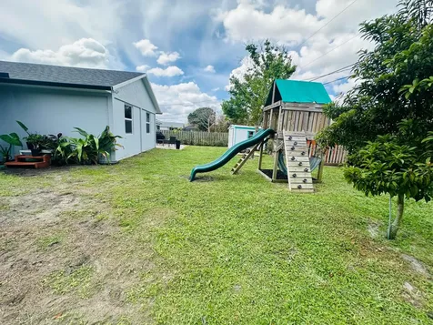 462 SE Cork Road Port St Lucie FL 34984