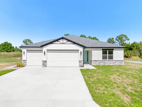 965 Quinn Street SE Palm Bay FL 32909