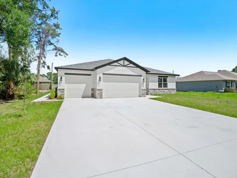 965 Quinn Street SE Palm Bay FL 32909
