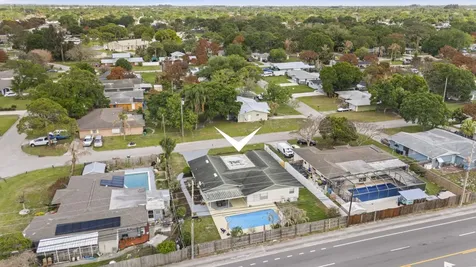 2503 Chesterfield Drive Fort Pierce FL 34982