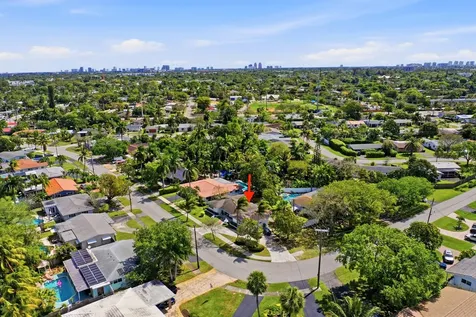 2732 NW 9th Terrace Wilton Manors FL 33311