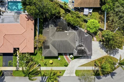 2732 NW 9th Terrace Wilton Manors FL 33311
