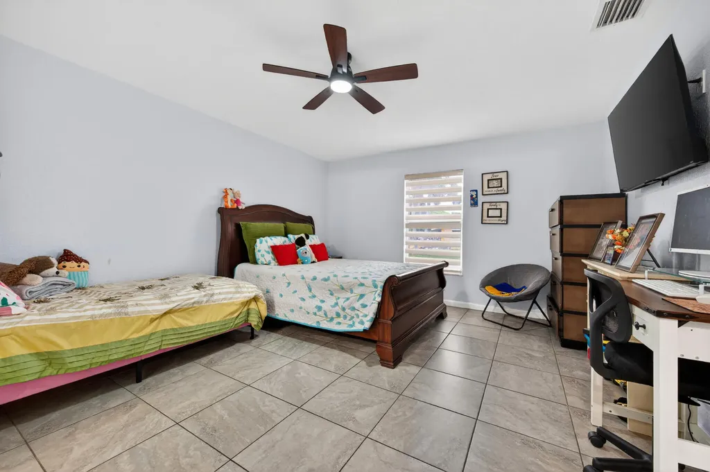 900 SW 12th Street Belle Glade FL 33430