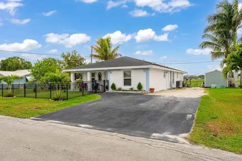 900 SW 12th Street Belle Glade FL 33430
