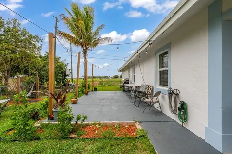 900 SW 12th Street Belle Glade FL 33430