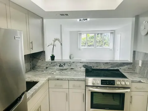 1333 E Hallandale Beach Boulevard Hallandale Beach FL 33009