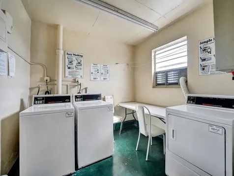 1333 E Hallandale Beach Boulevard Hallandale Beach FL 33009