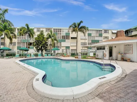 1333 E Hallandale Beach Boulevard Hallandale Beach FL 33009