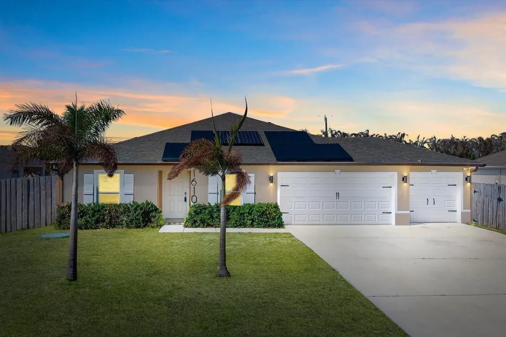 1610 SE Shepard Lane Port St Lucie FL 34983