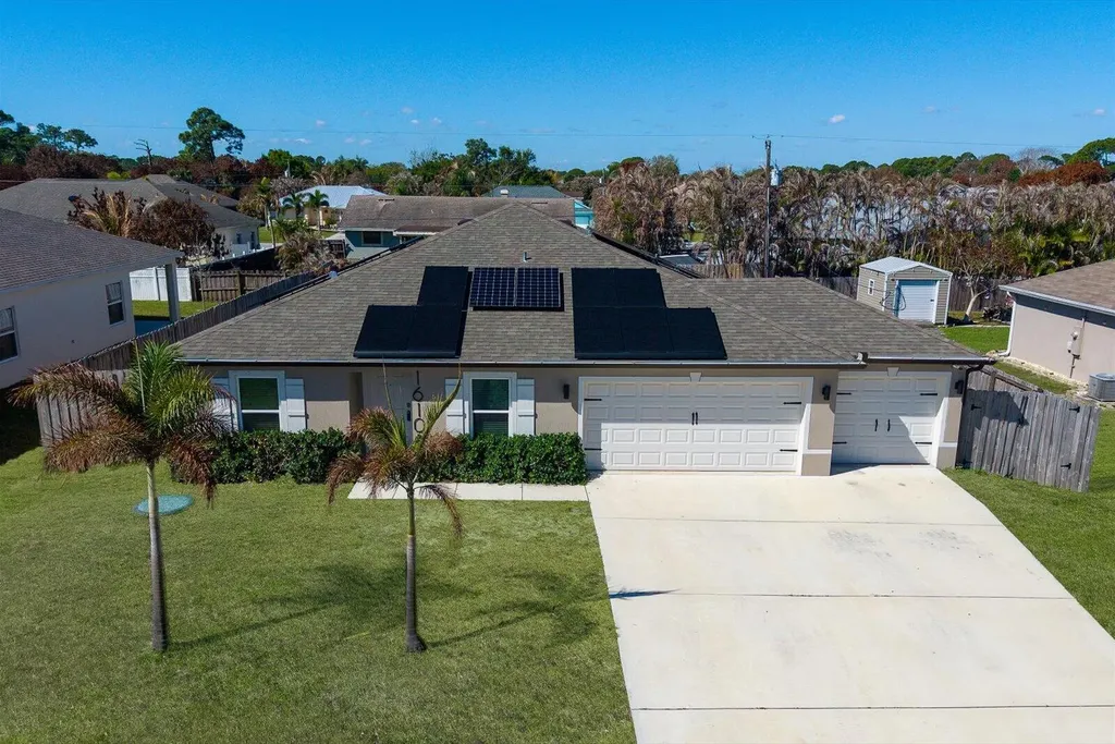 1610 SE Shepard Lane Port St Lucie FL 34983