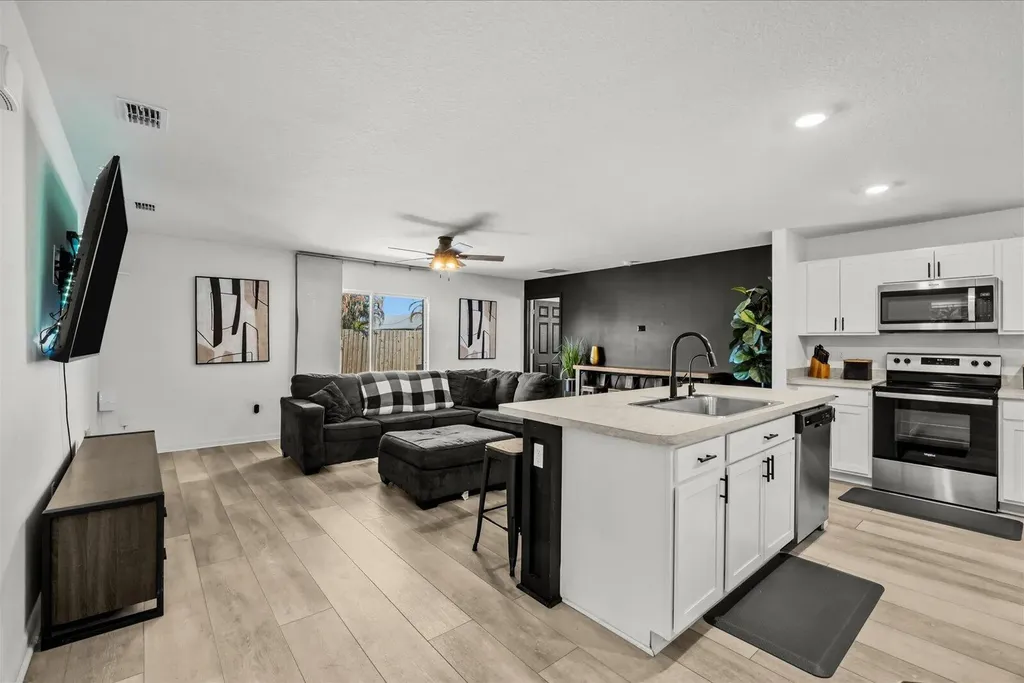 1610 SE Shepard Lane Port St Lucie FL 34983