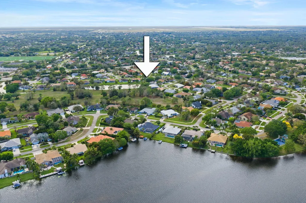 1738 Lindsey Court Wellington FL 33414