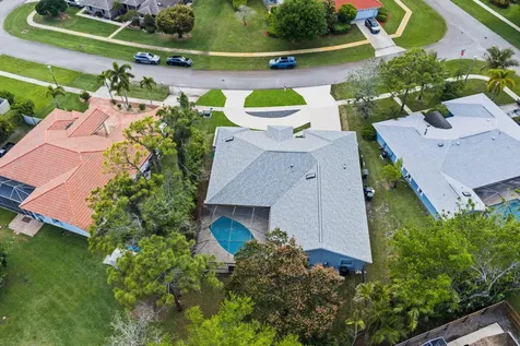 1738 Lindsey Court Wellington FL 33414