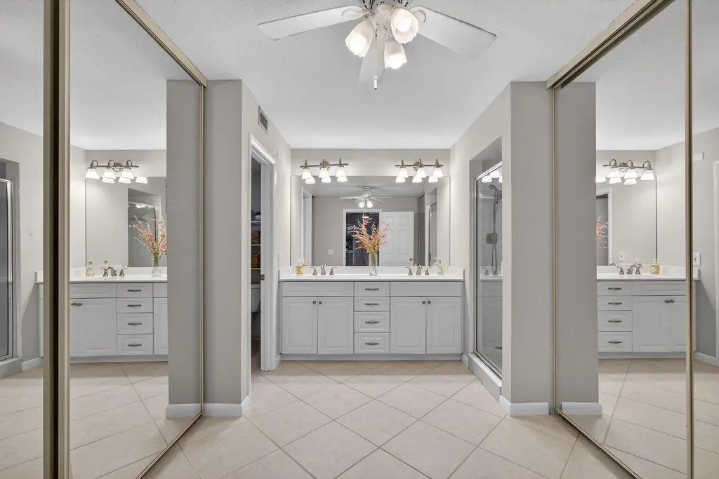 711 7th Lane Palm Beach Gardens FL 33418