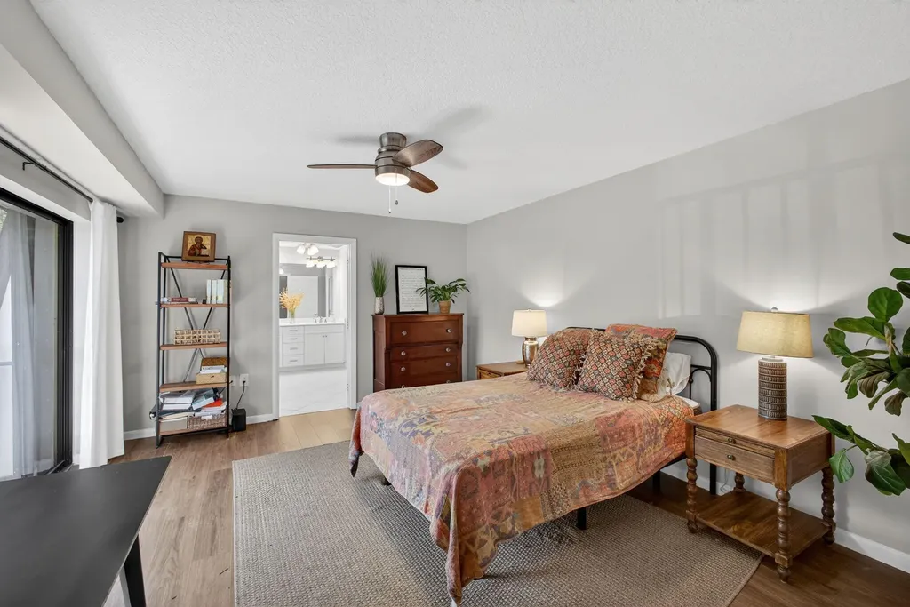 711 7th Lane Palm Beach Gardens FL 33418
