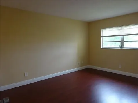6050 NW 64th Avenue Tamarac FL 33319