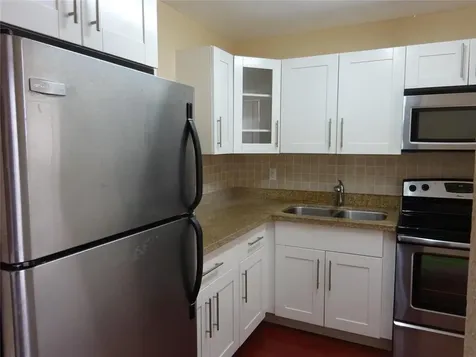 6050 NW 64th Avenue Tamarac FL 33319