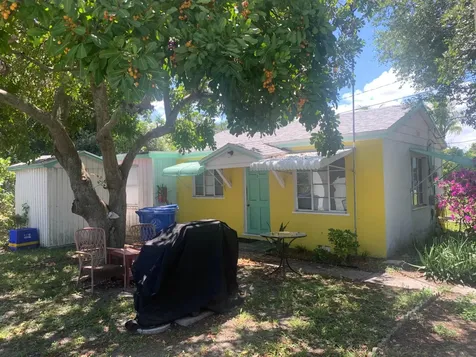 400 W Perry Street Lantana FL 33462