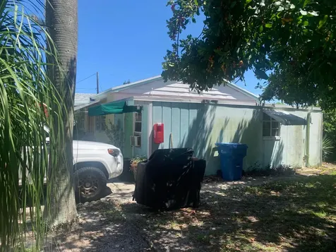 400 W Perry Street Lantana FL 33462