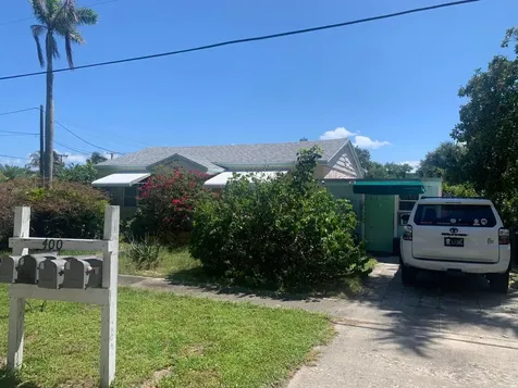 400 W Perry Street Lantana FL 33462