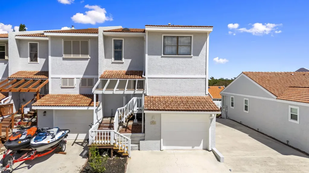2985 SE South Lookout Boulevard Port St Lucie FL 34984