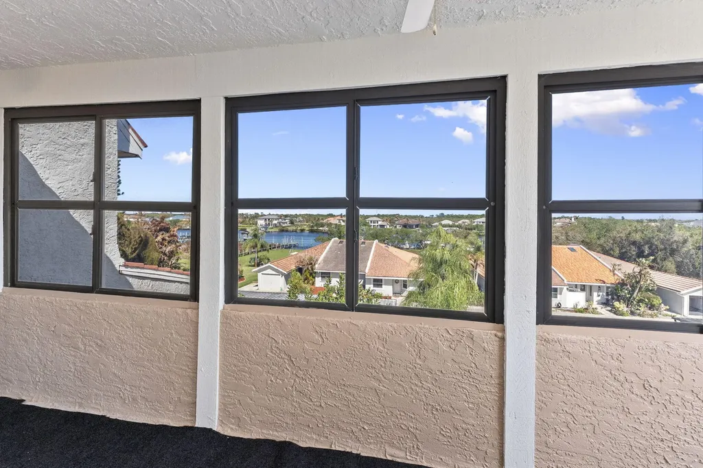 2985 SE South Lookout Boulevard Port St Lucie FL 34984