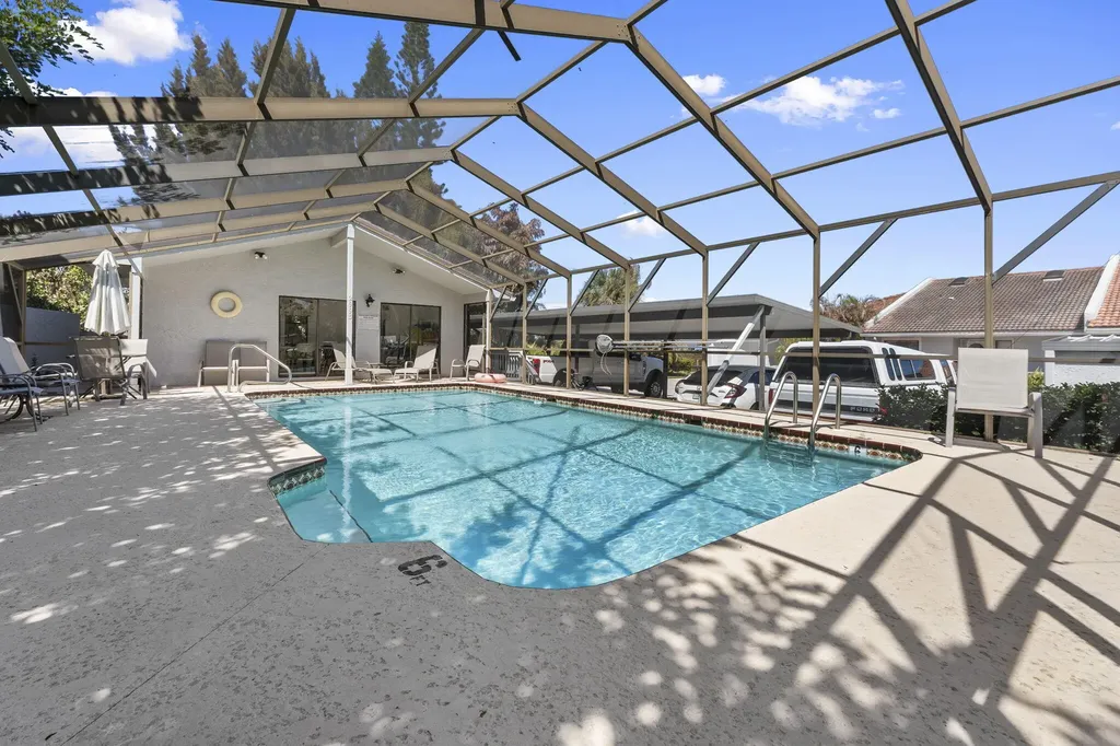 2985 SE South Lookout Boulevard Port St Lucie FL 34984