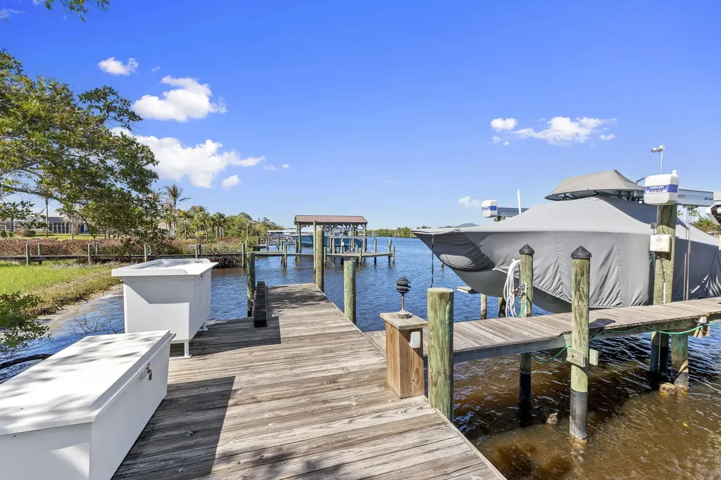 2985 SE South Lookout Boulevard Port St Lucie FL 34984