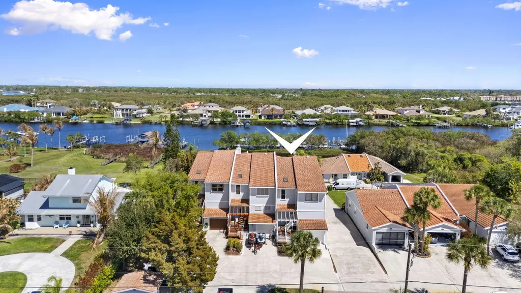 2985 SE South Lookout Boulevard Port St Lucie FL 34984