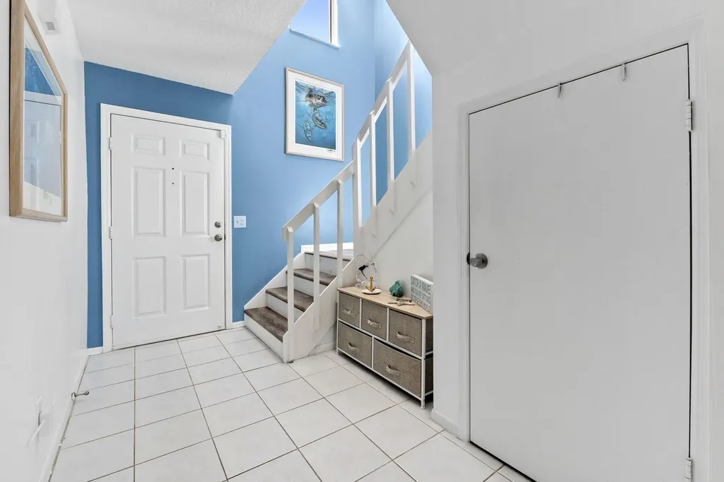 2985 SE South Lookout Boulevard Port St Lucie FL 34984