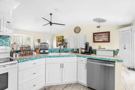 2114 SE Midtown Road Port St Lucie FL 34952