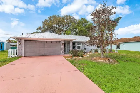 2114 SE Midtown Road Port St Lucie FL 34952