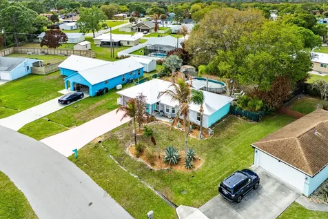 2114 SE Midtown Road Port St Lucie FL 34952
