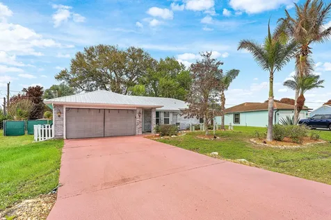 2114 SE Midtown Road Port St Lucie FL 34952