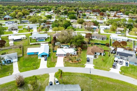 2114 SE Midtown Road Port St Lucie FL 34952