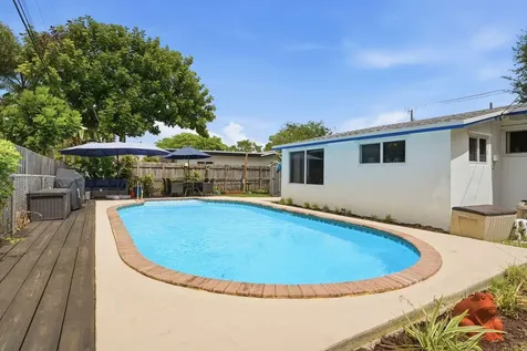 2725 NE 6th Avenue Wilton Manors FL 33334