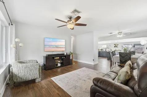 2725 NE 6th Avenue Wilton Manors FL 33334