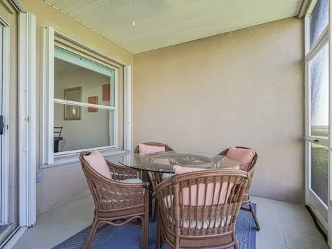 3223 S Lakeview Circle Hutchinson Island FL 34949