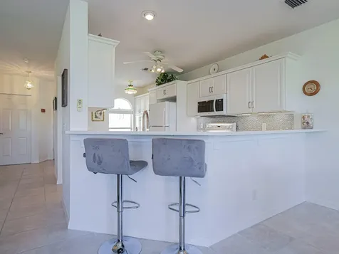 3223 S Lakeview Circle Hutchinson Island FL 34949