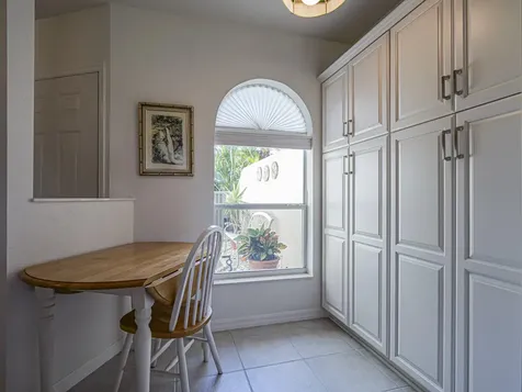 3223 S Lakeview Circle Hutchinson Island FL 34949