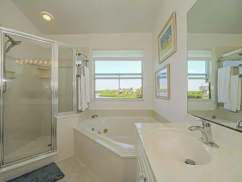 3223 S Lakeview Circle Hutchinson Island FL 34949