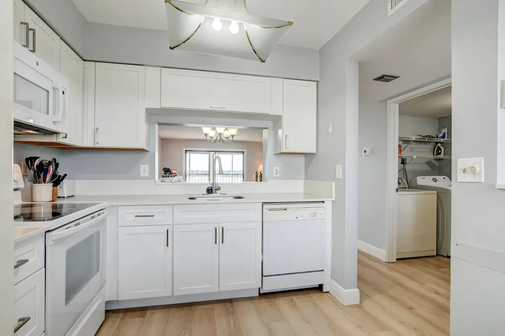 14426 Amberly Lane Delray Beach FL 33446