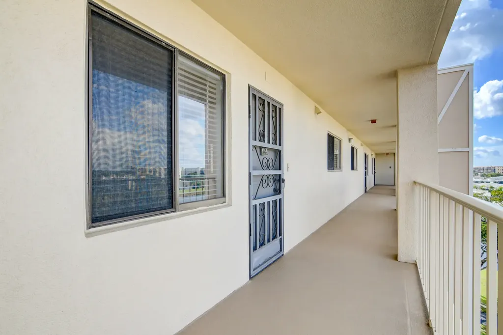 14426 Amberly Lane Delray Beach FL 33446