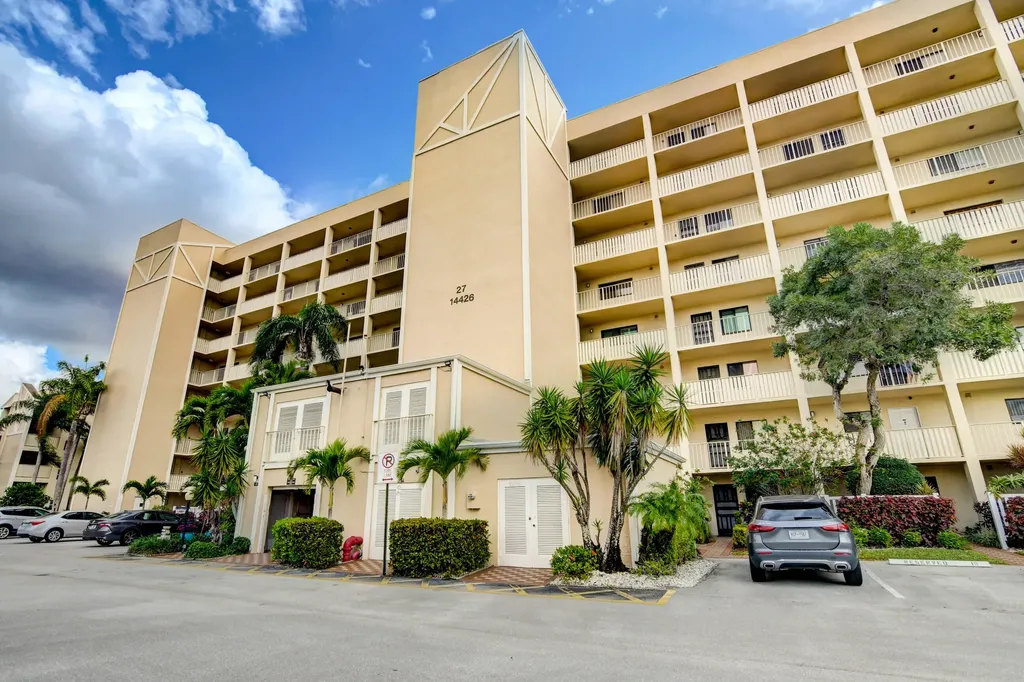 14426 Amberly Lane Delray Beach FL 33446